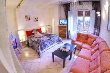 Borgo Ognissanti Central And Charming Location ฟลอเรนซ์ ภายนอก รูปภาพ